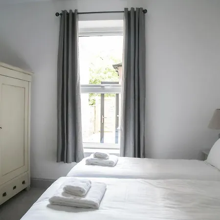 Oswald House Deluxe 2 Bedroom *